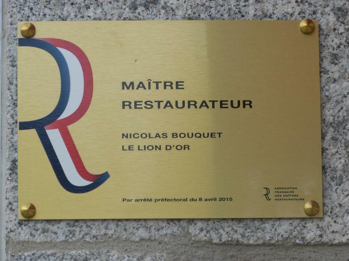 Le Lion D'Or Hotel Saint-Chély-dʼApcher Buitenkant foto